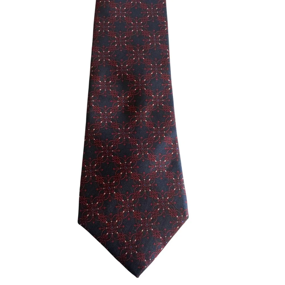 Christian Dior Silk Tie Navy & Red Geometric‎ Italian Fabric Made in USA